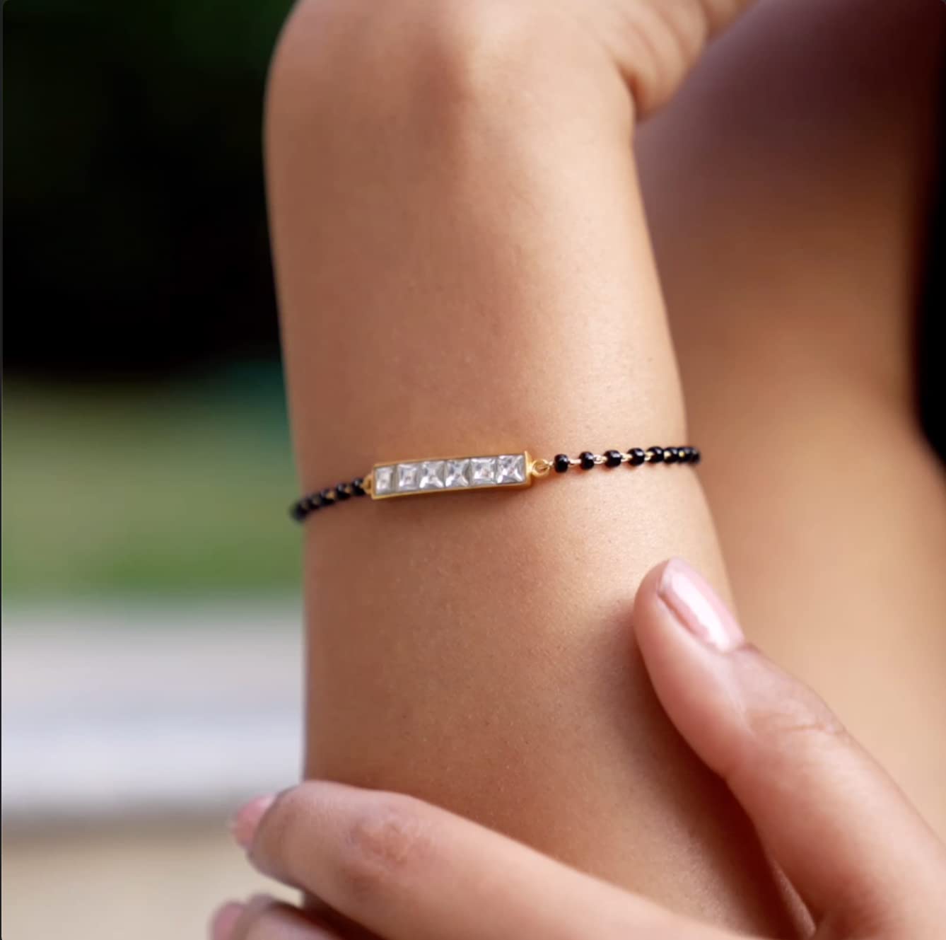 Unniyarcha Silver Zircon 6 Stone Luck Bracelet for Women, Sterling Silver Jewellery with Certificate of Authenticity & 92.5 Stamp, Oxidised Bracelet (Mangalsutra) - Image 5