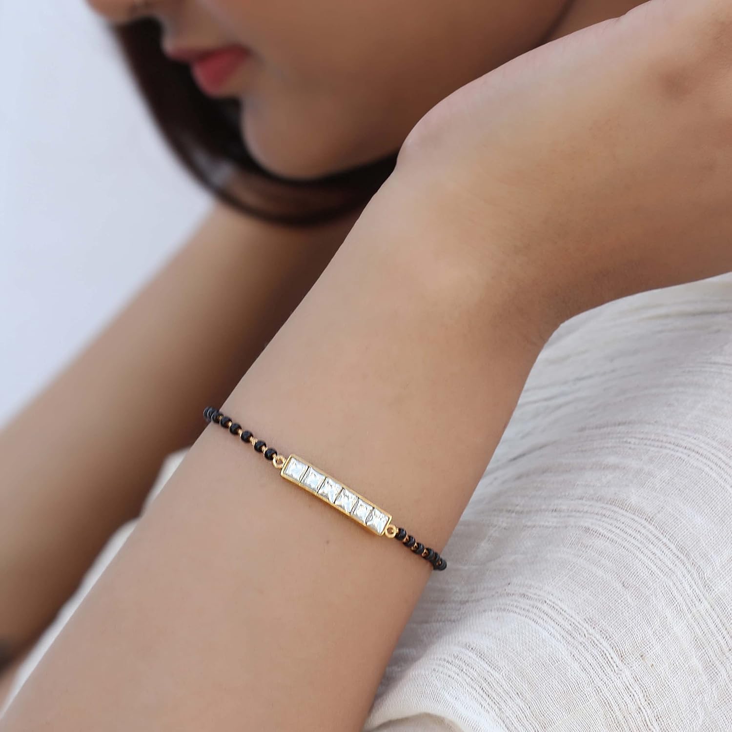 Unniyarcha Silver Zircon 6 Stone Luck Bracelet for Women, Sterling Silver Jewellery with Certificate of Authenticity & 92.5 Stamp, Oxidised Bracelet (Mangalsutra) - Image 4