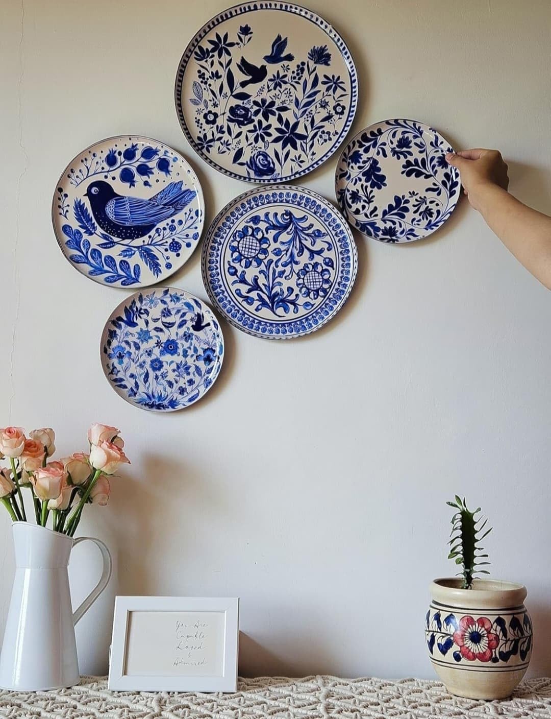 Decorative Wall Plates Set, Blue and White Floral Design, 5 Pieces, 20-30 cm - Image 5