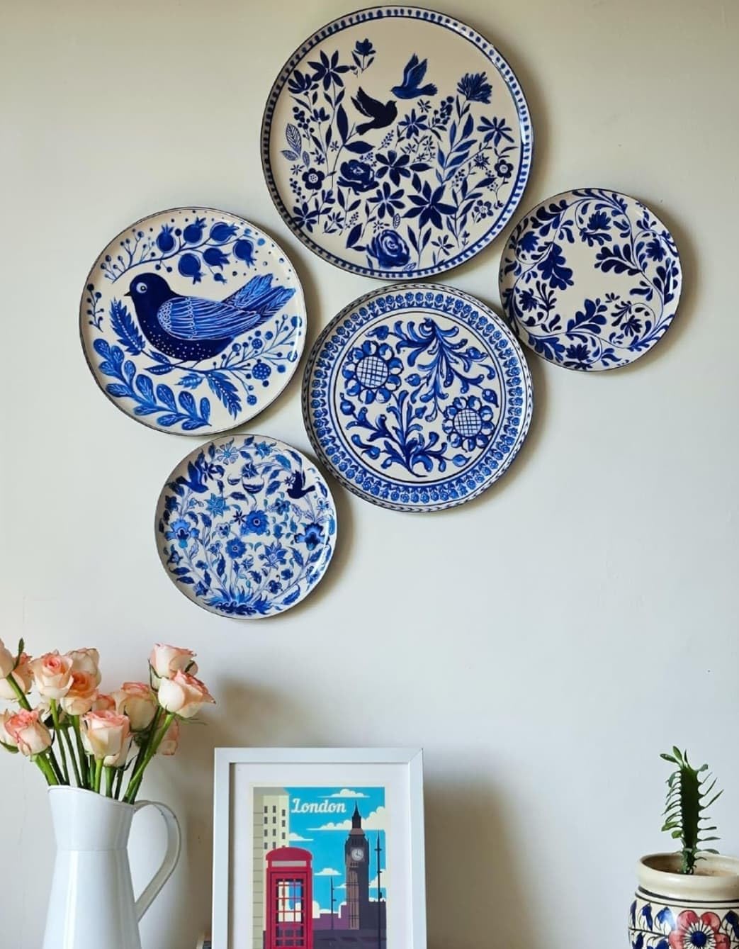 Decorative Wall Plates Set, Blue and White Floral Design, 5 Pieces, 20-30 cm - Image 3