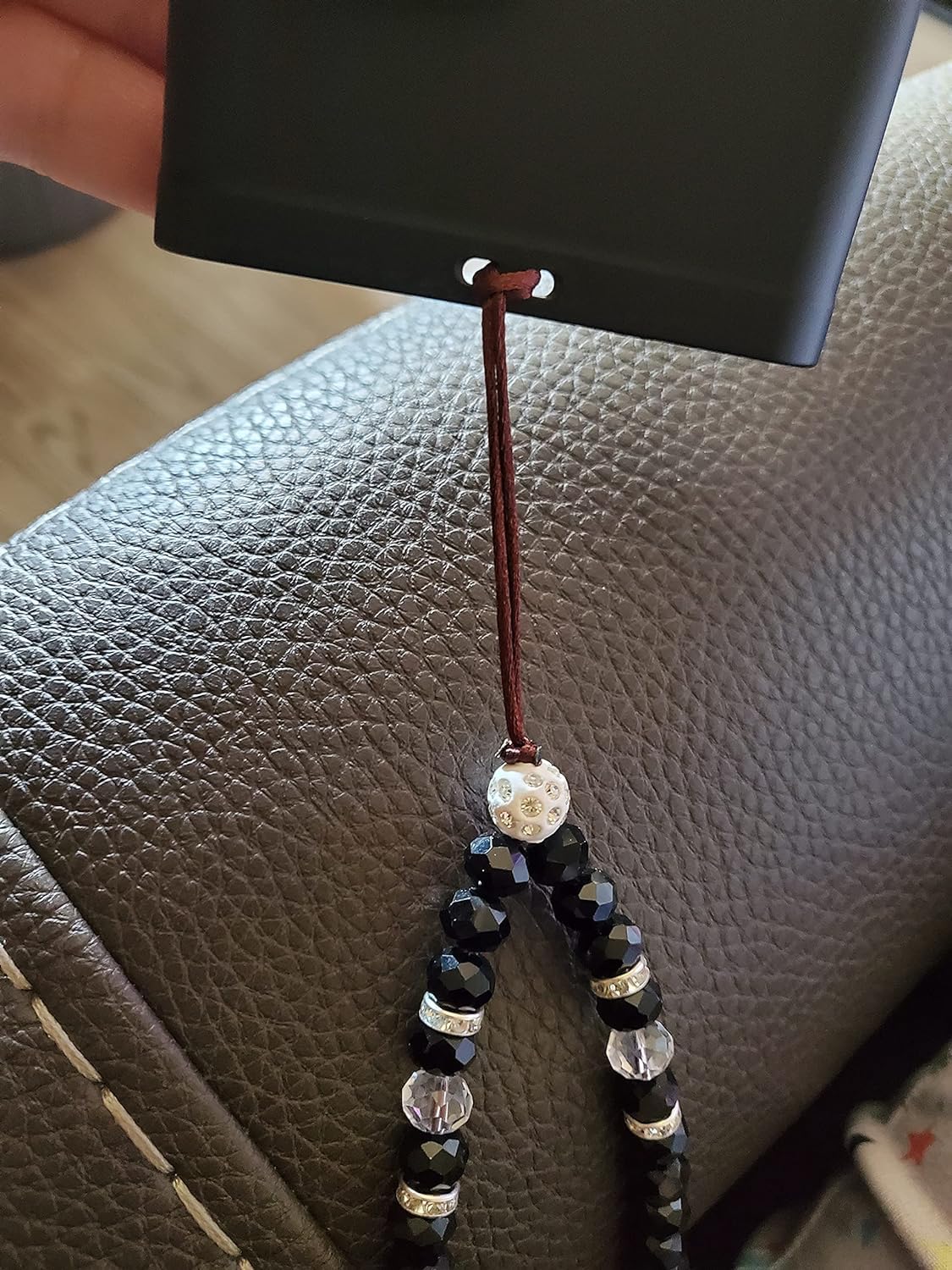 RATANSHALA - Beaded Mobile Phone Lanyard Short Hand Wrist Lanyard Strap Crystal Beads Cell Phone Chain for Girl Women Men Cell Phone (Black Color) - Image 4