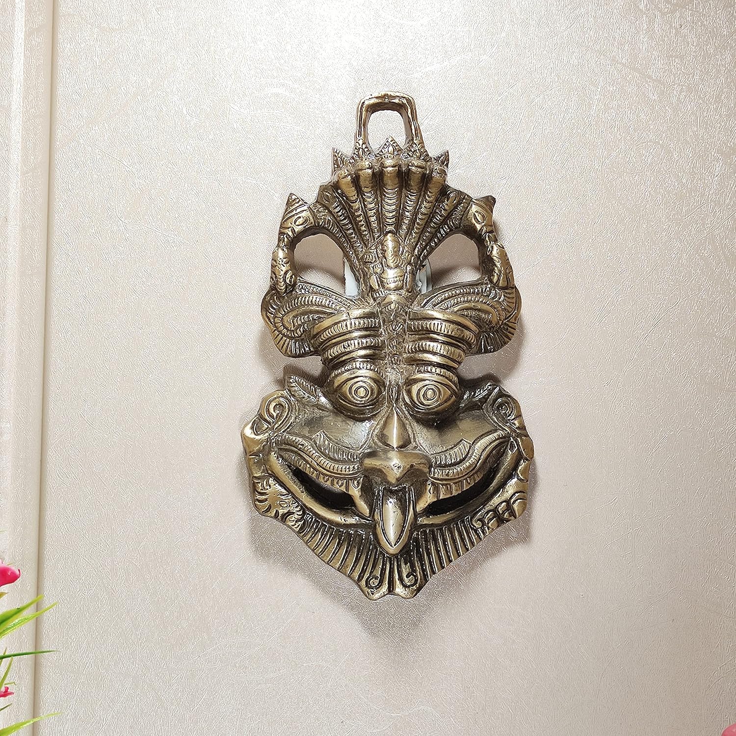 DreamKraft Wall Hanging Metal Face Mask Nazar Battu Evil Eye Protector - Wall Mounted Nazar Suraksha Kawach for Home & Office Entrance (Grey, 16.5 x 3 x 9.5 CM) - Image 2
